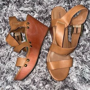 Lucky Brand tan wedge heels